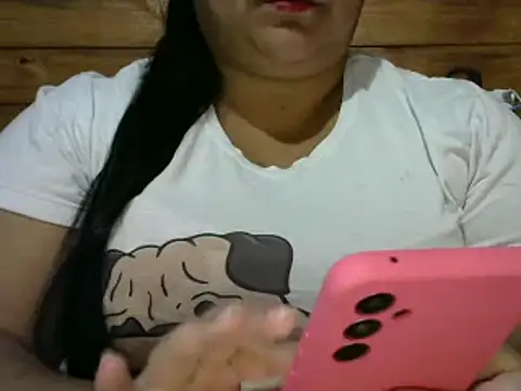 Snapshot of MARRENTINHA34 chatting on 10, 10, 2025 MARRENTINHA34 online show from 10, 10, 2025