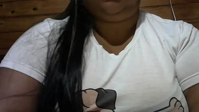 Snapshot of MARRENTINHA34 chatting on 4, 3, 2026 MARRENTINHA34 online show from 4, 3, 2026