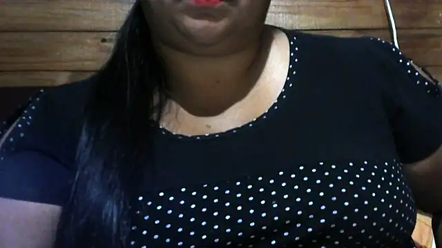 Snapshot of MARRENTINHA34 chatting on 12, 3, 2026 MARRENTINHA34 online show from 12, 3, 2026