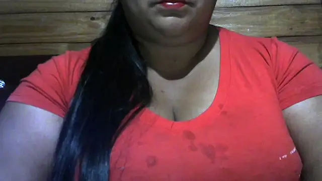 Snapshot of MARRENTINHA34 chatting on 8, 4, 2026 MARRENTINHA34 online show from 8, 4, 2026