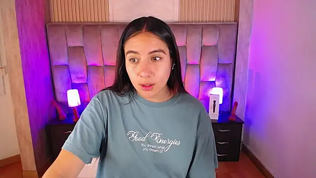 Bonnali lune online show from 8, 11, 2025