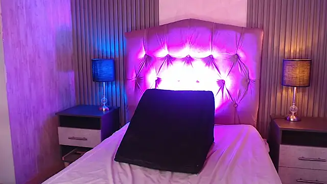 Snapshot of Bonnali_lune chatting on 12, 2, 2026 Bonnali lune online show from 12, 2, 2026