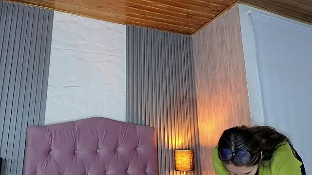 Snapshot of Bonnali_lune chatting on 20, 4, 2026 Bonnali lune online show from 20, 4, 2026