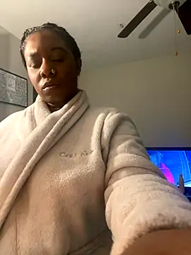 Snapshot of MsSuperWettt chatting on 9, 9, 2025 MsSuperWettt online show from 9, 9, 2025