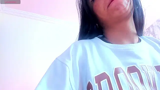 Snapshot of Sheilly_brown chatting on 10, 1, 2026 Sheilly brown online show from 10, 1, 2026