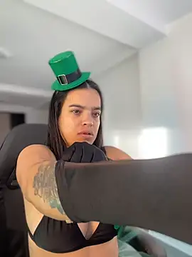 JuanitaMore01 online show from 17, 3, 2026