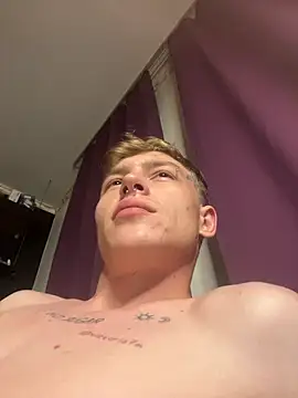 Snapshot of callmealexthx chatting on 27, 9, 2025 callmealexthx online show from 27, 9, 2025