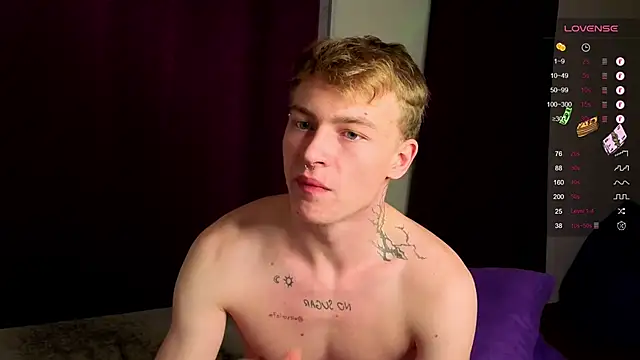 Snapshot of callmealexthx chatting on 20, 10, 2025 callmealexthx online show from 20, 10, 2025