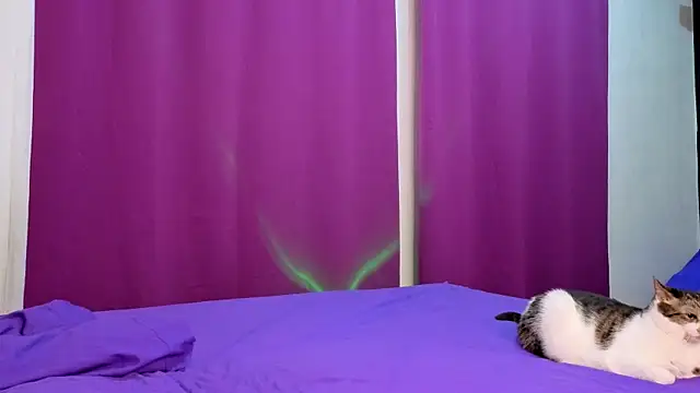 Snapshot of callmealexthx chatting on 28, 10, 2025 callmealexthx online show from 28, 10, 2025