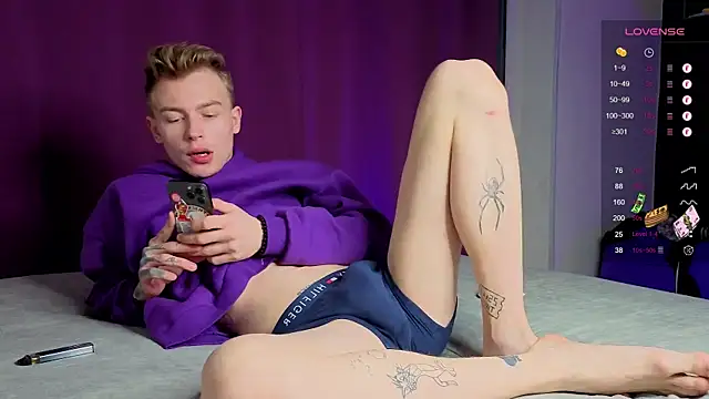 Snapshot of callmealexthx chatting on 29, 11, 2025 callmealexthx online show from 29, 11, 2025