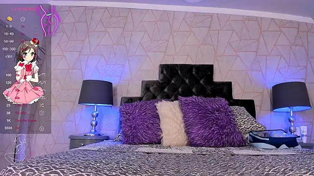 Emely florence  online show from 28, 9, 2025