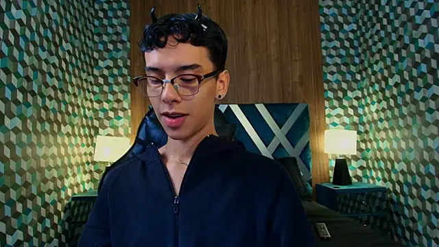 Aiden Royce online show from 12, 10, 2025