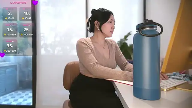 yuzhara online show from 10, 9, 2025