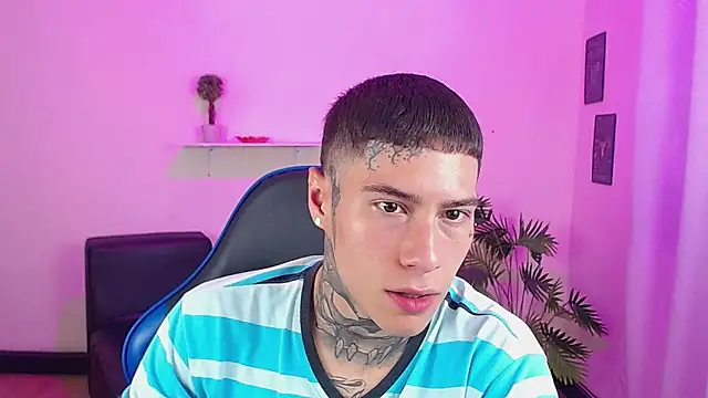 Snapshot of setthomas chatting on 12, 2, 2026 setthomas online show from 12, 2, 2026