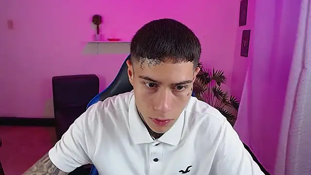 Snapshot of setthomas chatting on 16, 2, 2026 setthomas online show from 16, 2, 2026