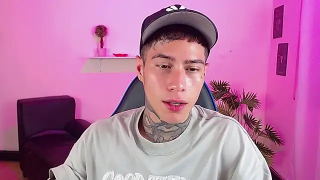 Snapshot of setthomas chatting on 23, 2, 2026 setthomas online show from 23, 2, 2026