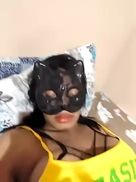 Snapshot of DuCreu chatting on 4, 10, 2025 DuCreu online show from 4, 10, 2025