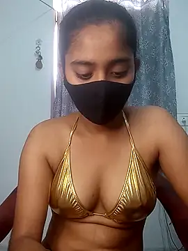 Snapshot of shrutee12 chatting on 13, 11, 2025 shrutee12 online show from 13, 11, 2025