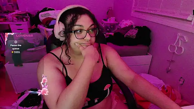 Snapshot of chericheesecake chatting on 23, 9, 2025 chericheesecake online show from 23, 9, 2025