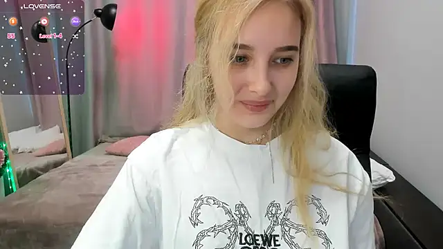 TaisiaHot online show from 14, 4, 2026