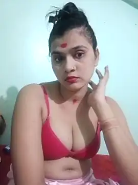 Snapshot of Kavya-Tiwari chatting on 24, 5, 2026 Kavya-Tiwari online show from 24, 5, 2026