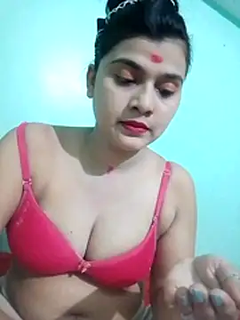 Snapshot of Kavya-Tiwari chatting on 31, 5, 2026 Kavya-Tiwari online show from 31, 5, 2026