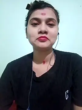 Snapshot of Kavya-Tiwari chatting on 1, 6, 2026 Kavya-Tiwari online show from 1, 6, 2026