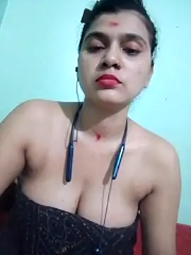 Snapshot of Kavya-Tiwari chatting on 11, 6, 2026 Kavya-Tiwari online show from 11, 6, 2026