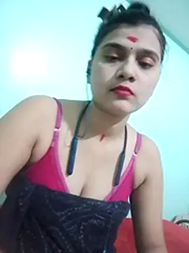 Snapshot of Kavya-Tiwari chatting on 13, 6, 2026 Kavya-Tiwari online show from 13, 6, 2026