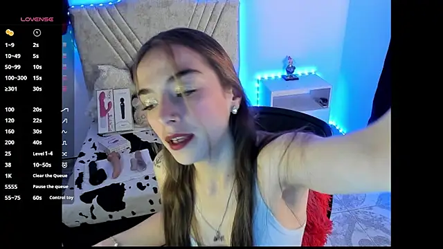 Snapshot of Mia_Victoria22 chatting on 2, 4, 2026 Mia Victoria22 online show from 2, 4, 2026