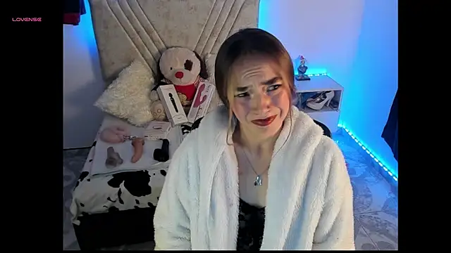 Snapshot of Mia_Victoria22 chatting on 21, 4, 2026 Mia Victoria22 online show from 21, 4, 2026