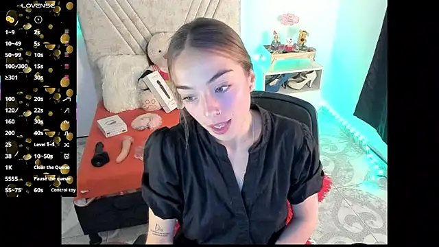Mia Victoria22 online show from 5, 7, 2026