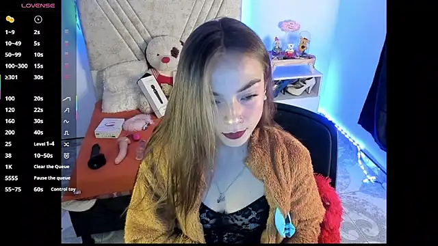 Mia Victoria22 online show from 14, 7, 2026