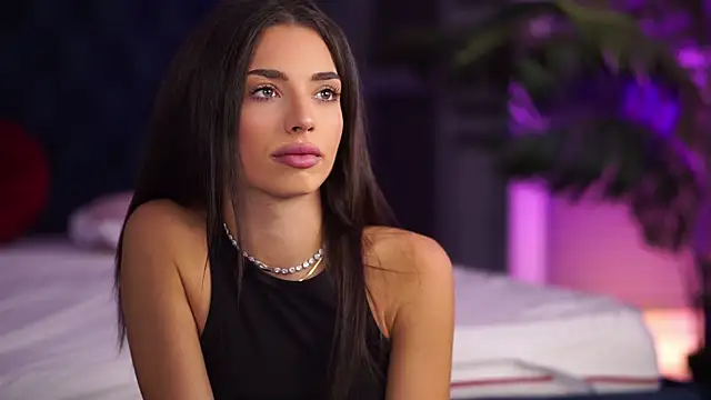 Snapshot of LalaRoze chatting on 25, 9, 2025 LalaRoze online show from 25, 9, 2025