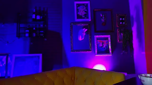 Snapshot of SakuraBliss chatting on 26, 9, 2025 SakuraBliss online show from 26, 9, 2025