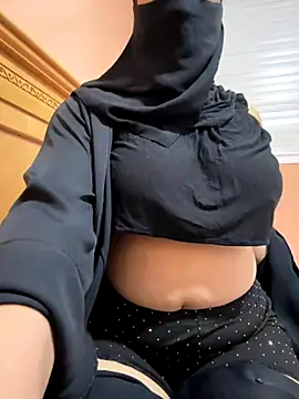  Laiali  online show from 24, 9, 2025