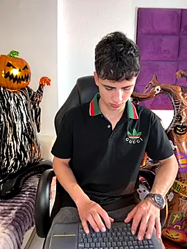 AdrianRinaldi online show from 31, 10, 2025