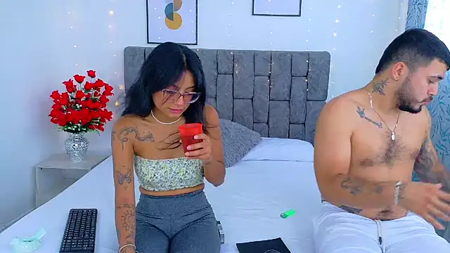 Snapshot of Soffia_Konig_ chatting on 14, 12, 2025 Soffia Konig online show from 14, 12, 2025