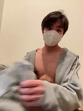 Snapshot of Yuma0718 chatting on 25, 4, 2026 Yuma0718 online show from 25, 4, 2026