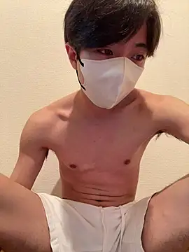 Snapshot of Yuma0718 chatting on 26, 4, 2026 Yuma0718 online show from 26, 4, 2026