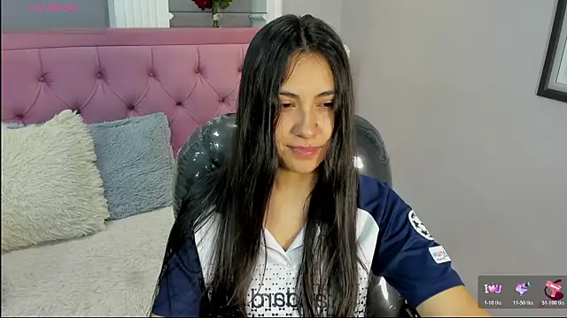 Snapshot of miel_latina chatting on 30, 7, 2026 miel latina online show from 30, 7, 2026
