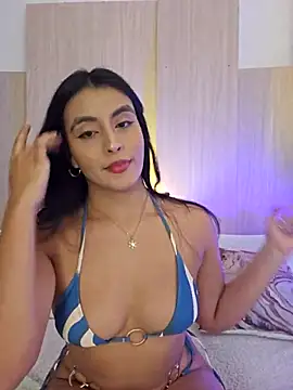 Snapshot of AliishaPss chatting on 8, 5, 2026 AliishaPss online show from 8, 5, 2026