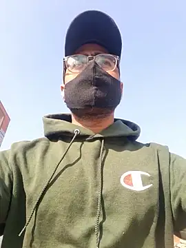 YoursThickDick online show from 14, 1, 2026