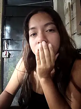 Snapshot of Aley_2025 chatting on 4, 10, 2025 Aley 2025 online show from 4, 10, 2025