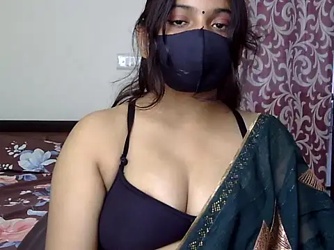 Snapshot of Bady__Riya chatting on 2, 10, 2025 Bady  Riya online show from 2, 10, 2025