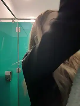 BabyAnais online show from 5, 11, 2025