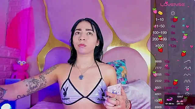 Niina Sissy online show from 24, 2, 2026