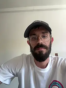 Snapshot of lolo7121 chatting on 18, 7, 2026 lolo7121 online show from 18, 7, 2026