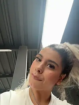 YouCandiSumisa online show from 5, 4, 2026