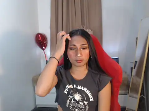 Snapshot of JuicyliciousBabe chatting on 8, 3, 2026 JuicyliciousBabe online show from 8, 3, 2026